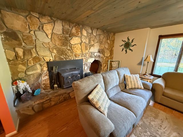 7036 W Woodlea Road, Oscoda, MI 48750