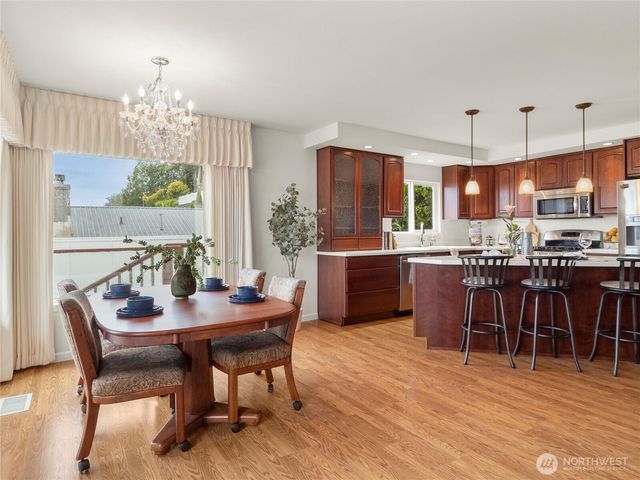 8609 E Caraway Road, Port Orchard, WA 98366