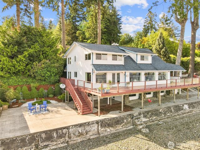 8609 E Caraway Road, Port Orchard, WA 98366
