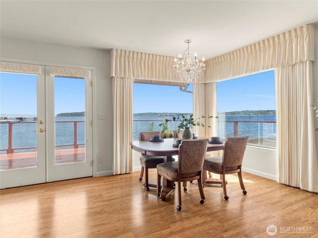 8609 E Caraway Road, Port Orchard, WA 98366