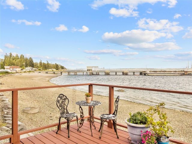 8609 E Caraway Road, Port Orchard, WA 98366