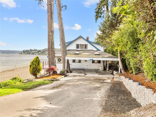 8609 E Caraway Road, Port Orchard, WA 98366