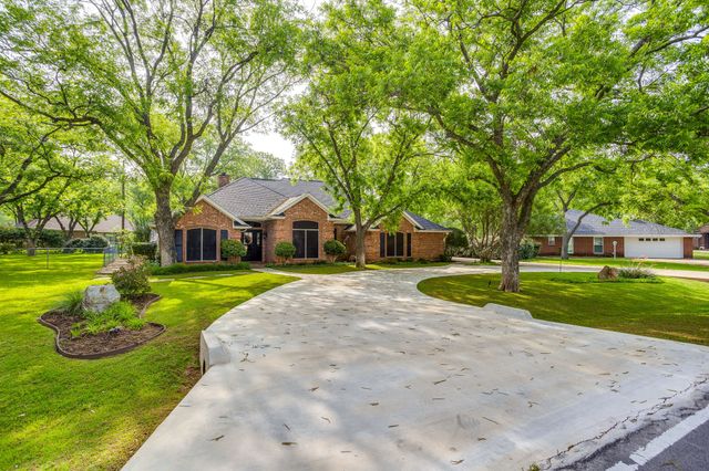 6203 Prospect Hill Drive, Granbury, TX 76049