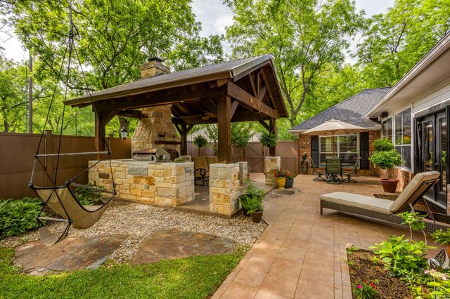 6203 Prospect Hill Drive, Granbury, TX 76049