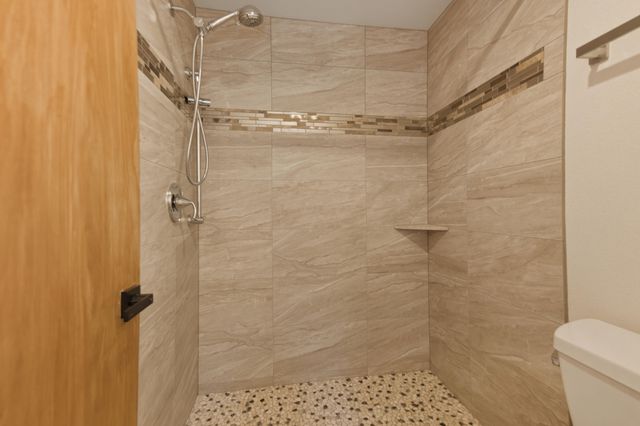 3097 NE Barrington Court, Bend, OR 97701