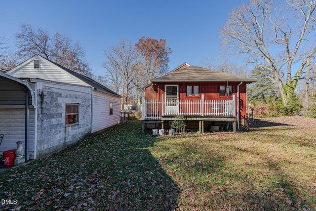 401 Trail One, Burlington, NC 27215