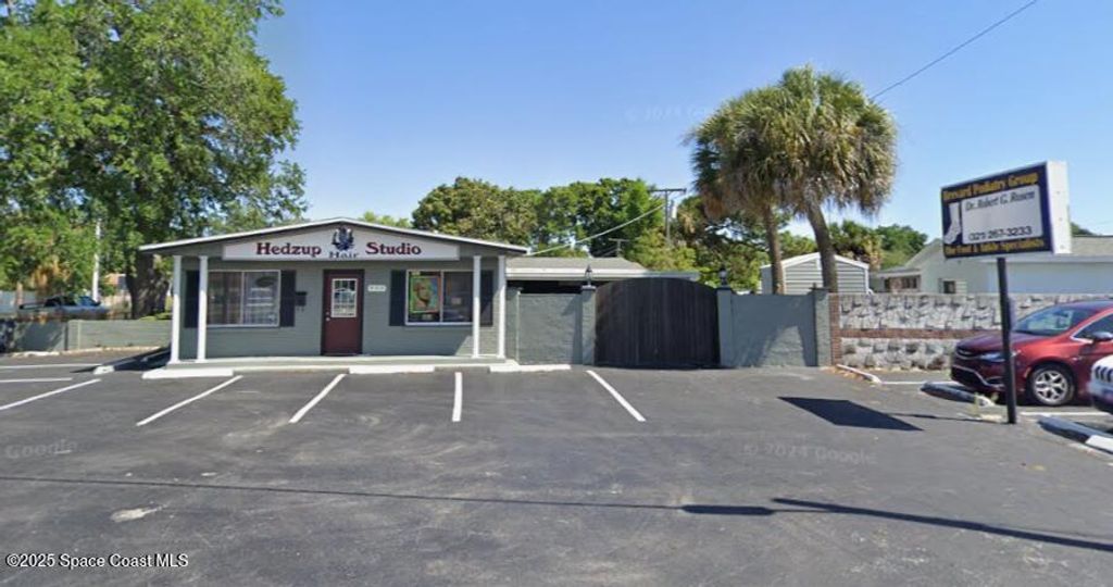 5 N Deleon Avenue Sfr, Titusville, FL 32796