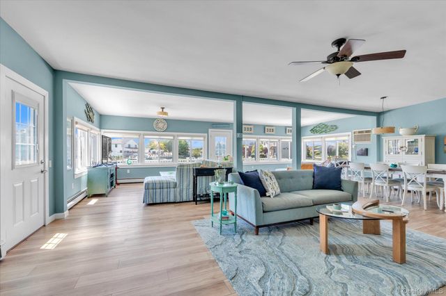 52 Bayview Avenue, Babylon, NY 11702