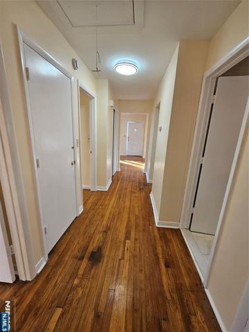 122 Eckel Road house, Little Ferry, NJ 07643