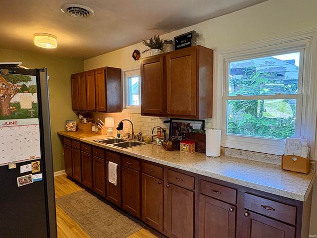 3000 N Reserve Street, Muncie, IN 47303