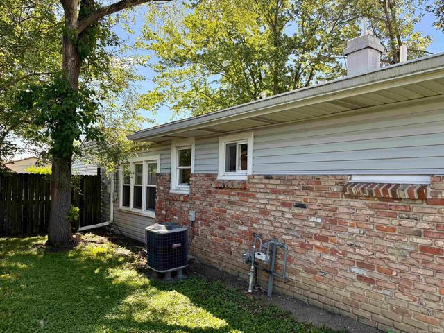 3000 N Reserve Street, Muncie, IN 47303