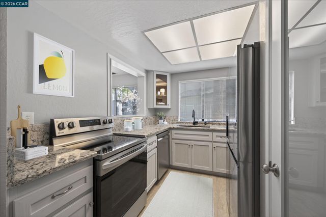 312 Rock Creek Way, Pleasant Hill, CA 94523