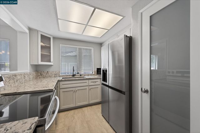 312 Rock Creek Way, Pleasant Hill, CA 94523