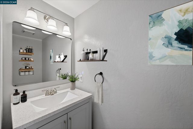 312 Rock Creek Way, Pleasant Hill, CA 94523