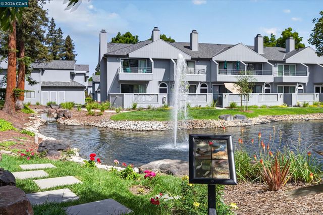312 Rock Creek Way, Pleasant Hill, CA 94523