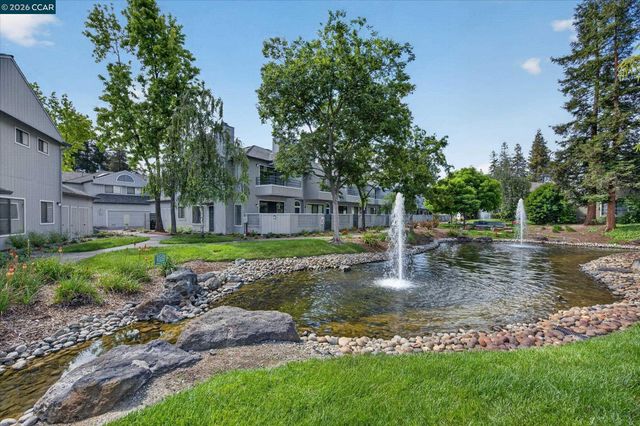 312 Rock Creek Way, Pleasant Hill, CA 94523