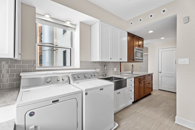 2912 N Commonwealth Avenue 11CD, Chicago, IL 60657