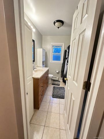 76 Jay Road, Centereach, NY 11720