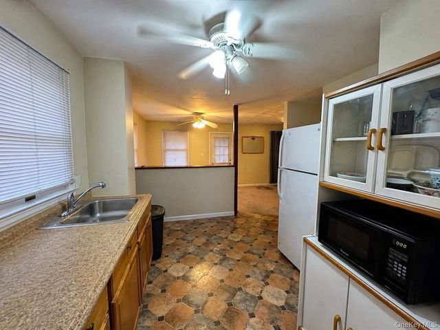 76 Jay Road, Centereach, NY 11720