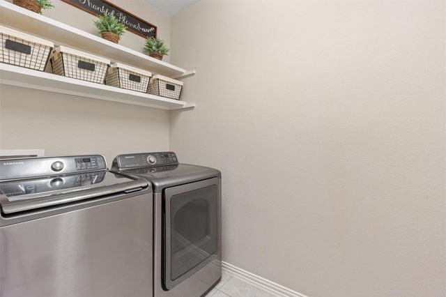 304 Miracle Rose WAY, Liberty Hill, TX 78642