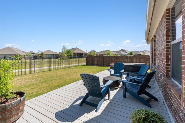 304 Miracle Rose WAY, Liberty Hill, TX 78642