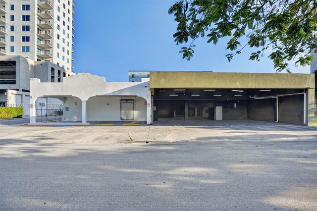 500 W Flagler Street, Miami, FL 33130