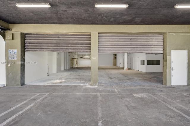 500 W Flagler Street, Miami, FL 33130