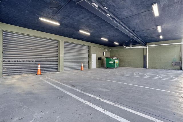 500 W Flagler Street, Miami, FL 33130