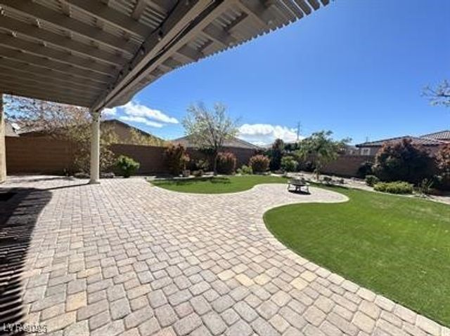 11161 SWEETSTEM Court, Las Vegas, NV 89138