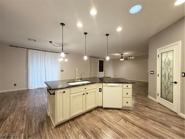 11161 SWEETSTEM Court, Las Vegas, NV 89138