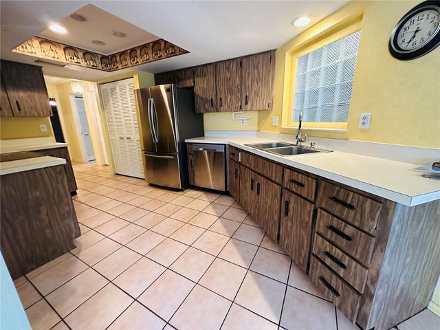 2361 ORANGESIDE ROAD, Palm Harbor, FL 34683