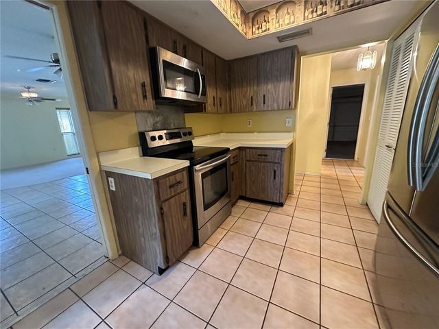 2361 ORANGESIDE ROAD, Palm Harbor, FL 34683