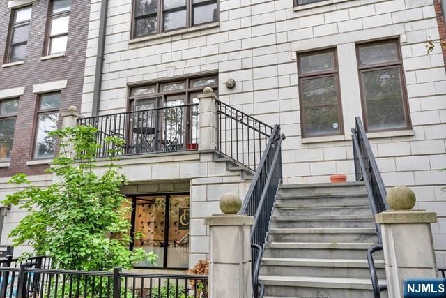 1300 Grand Street 201, Hoboken, NJ 07030