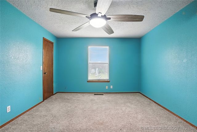 408 E Kingsport Street, Broken Arrow, OK 74011