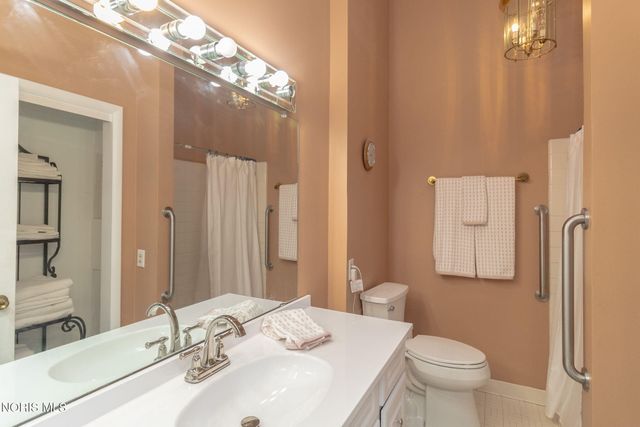 5021 Rudgate Boulevard, Toledo, OH 43623