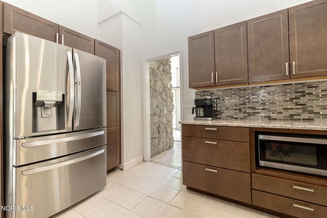 5021 Rudgate Boulevard, Toledo, OH 43623