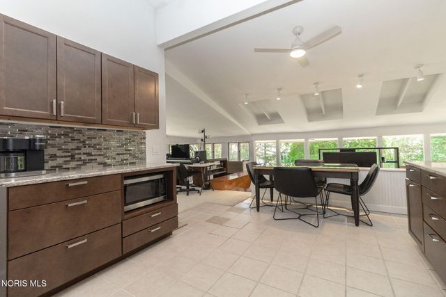 5021 Rudgate Boulevard, Toledo, OH 43623