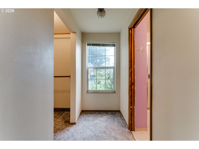 329 DEAN Ave, Eugene, OR 97404