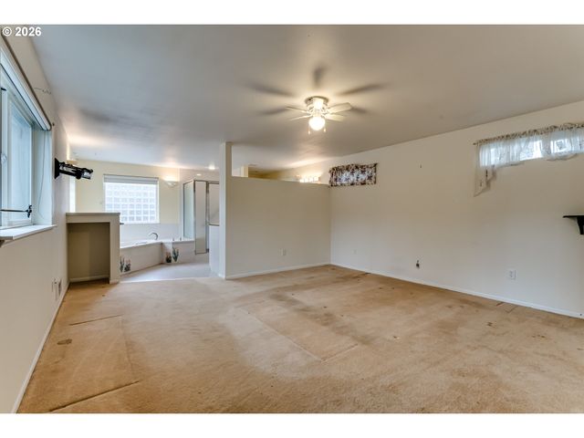 329 DEAN Ave, Eugene, OR 97404