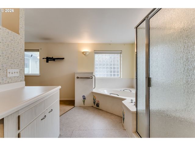 329 DEAN Ave, Eugene, OR 97404