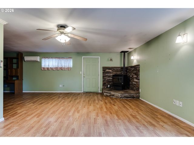 329 DEAN Ave, Eugene, OR 97404