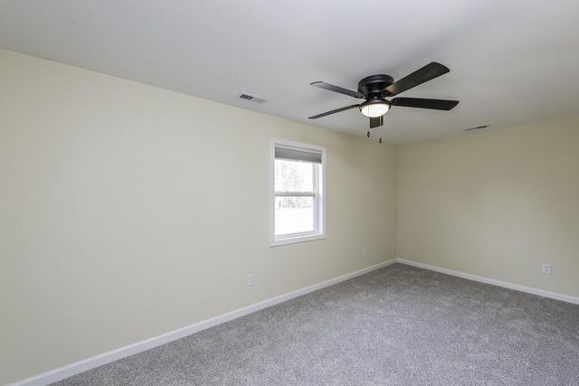 606 S Cogswell DRIVE, Silver Lake, WI 53170