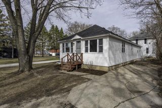 606 S Cogswell DRIVE, Silver Lake, WI 53170