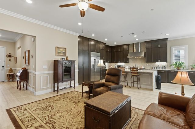 4730 Holliday Ln, El Dorado Hills, CA 95762