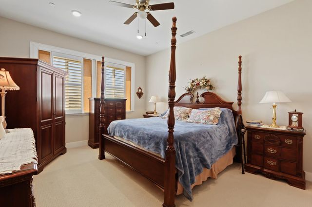 4730 Holliday Ln, El Dorado Hills, CA 95762