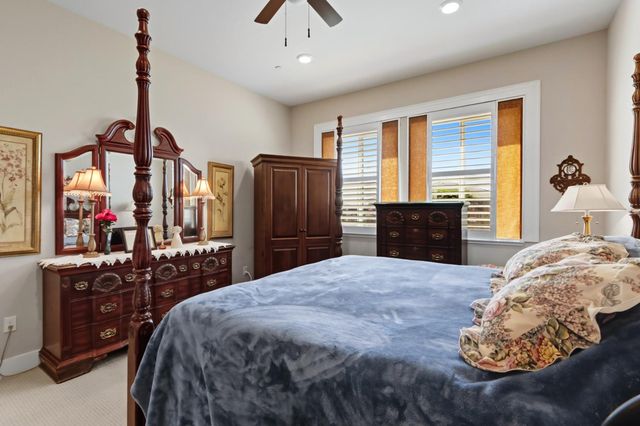 4730 Holliday Ln, El Dorado Hills, CA 95762