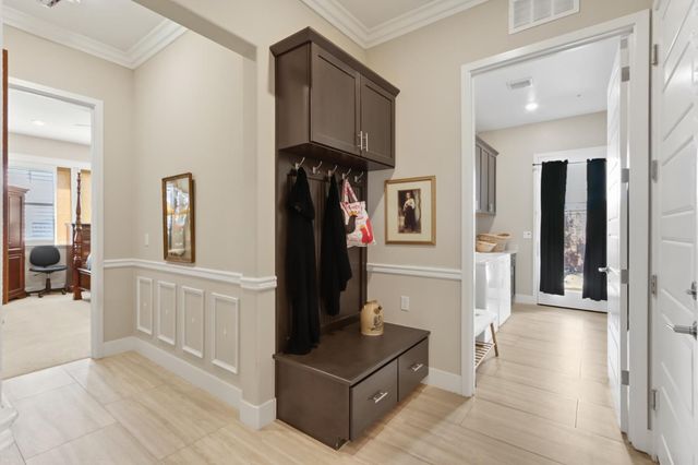 4730 Holliday Ln, El Dorado Hills, CA 95762