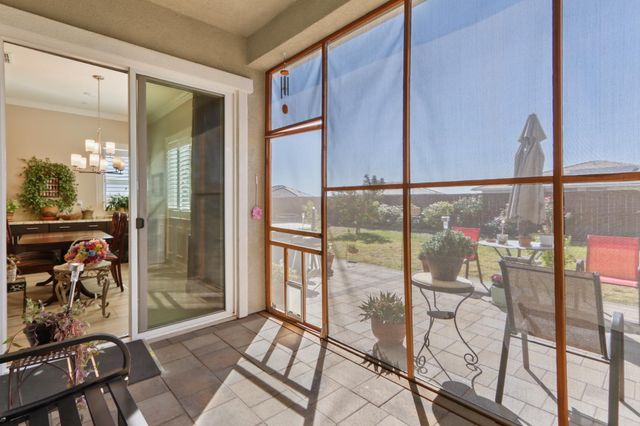 4730 Holliday Ln, El Dorado Hills, CA 95762
