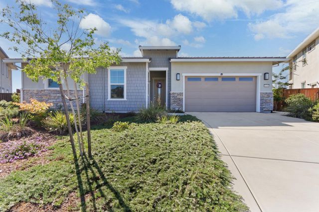 4730 Holliday Ln, El Dorado Hills, CA 95762