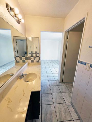 4056 Van Dyke Ave 4, San Diego, CA 92105